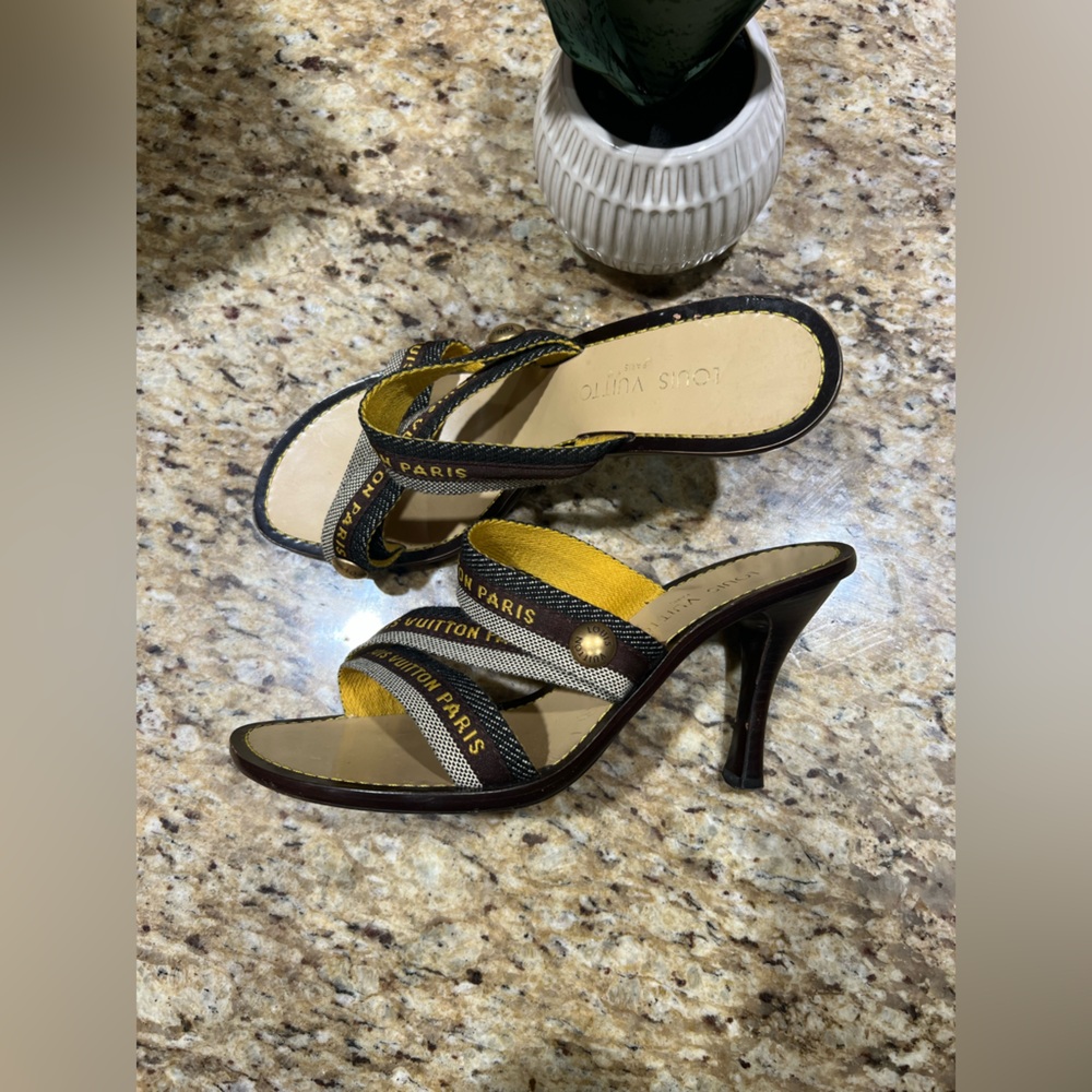 Louis Vuitton VTG Brown, Black & Yellow Strappy Heels 39.5